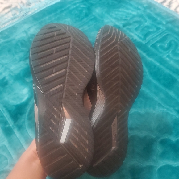 Skechers shoes - Picture 5 of 8